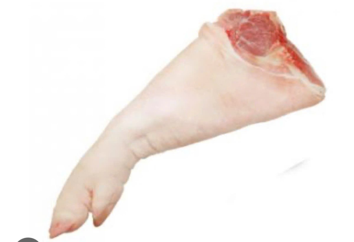 Chân giò trước nguyên bắp — Chân giò
